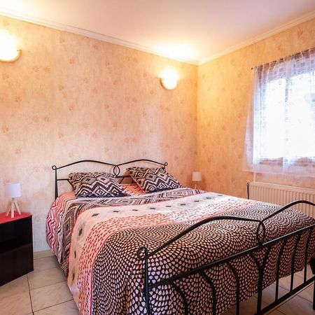 Апартаменти La Durance - 1 Chambre Terrasse Et Jardin Saint-Andre-d'Embrun Екстер'єр фото